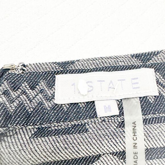 1 State Geometric Patterned Blue Denim Skort Skirt Size Medium - Picture 3 of 5